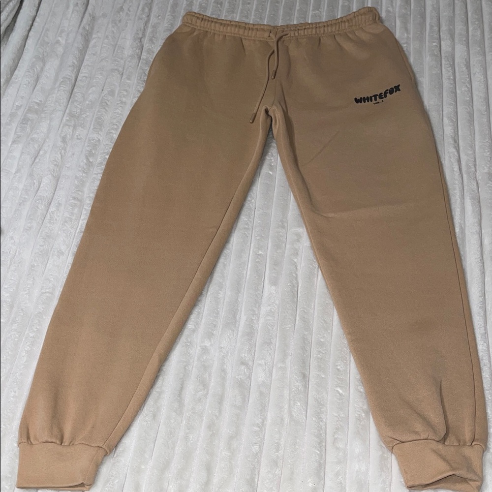 White fox Jogger | Size XL